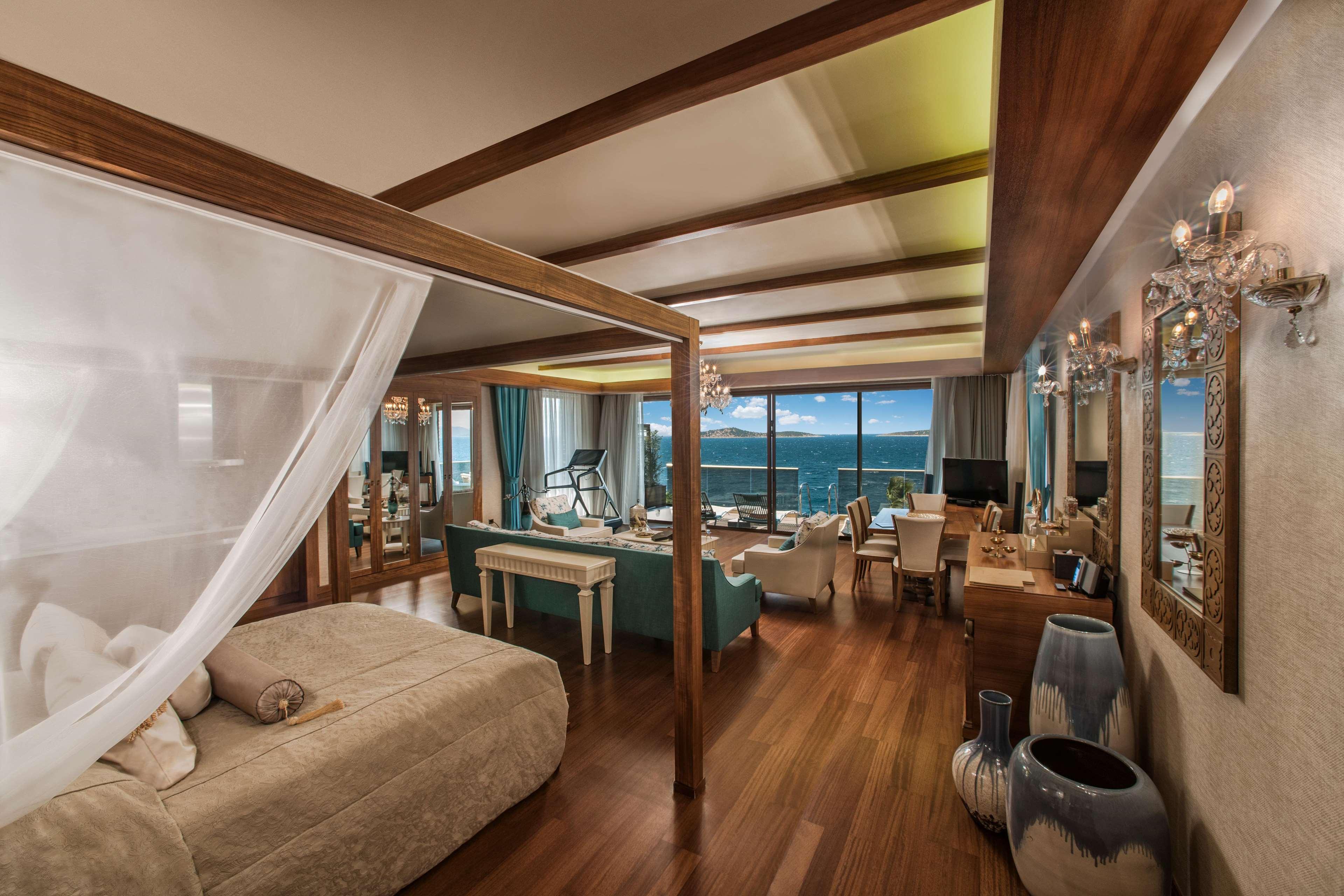 Курортний комплекс The Plaza Bodrum Торба